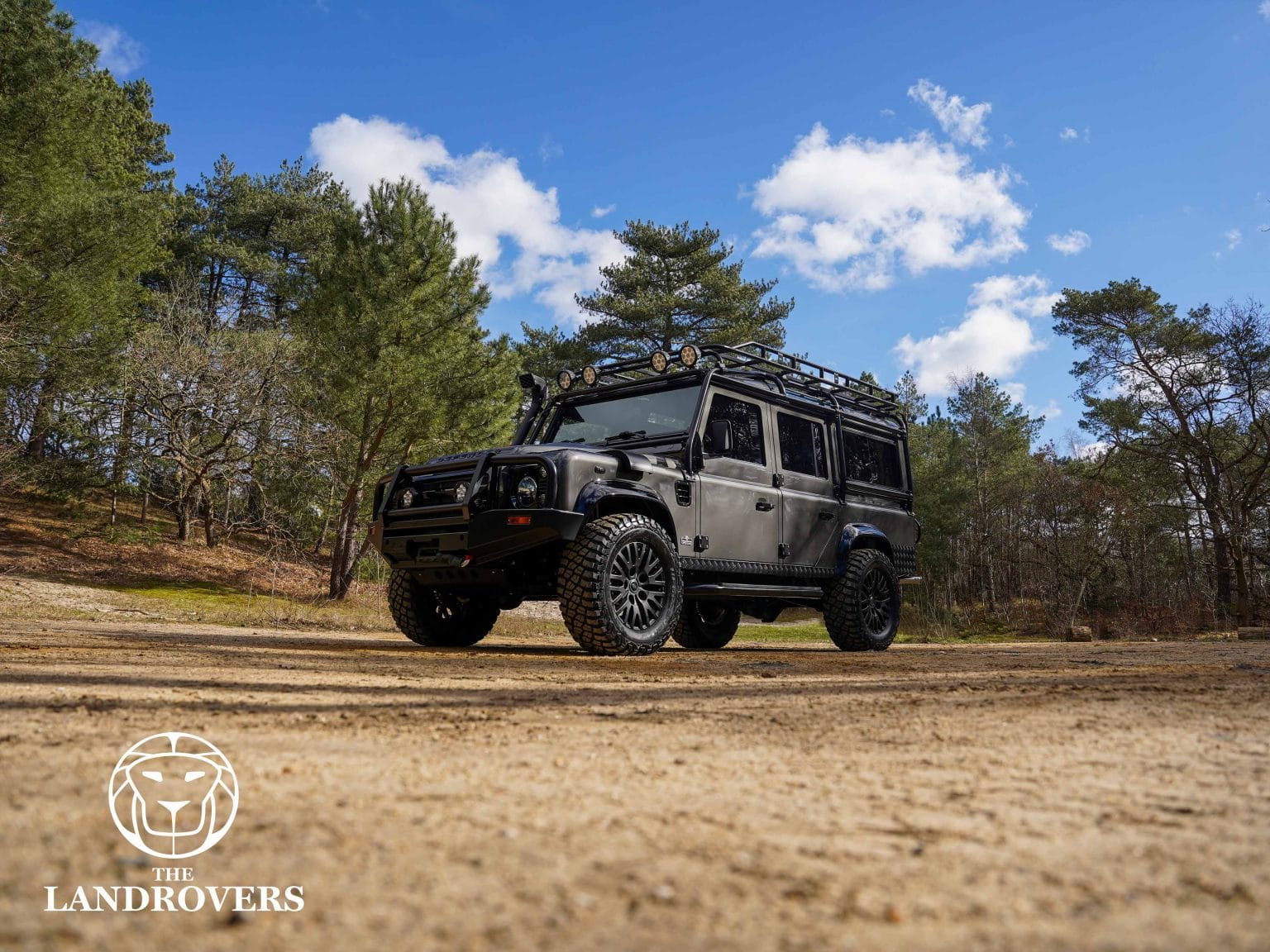 Modified Land Rover Defender Nature