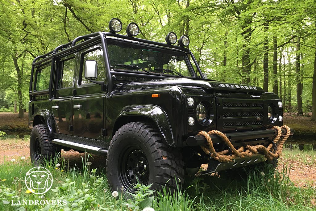 Vintage Land Rover Defender Black