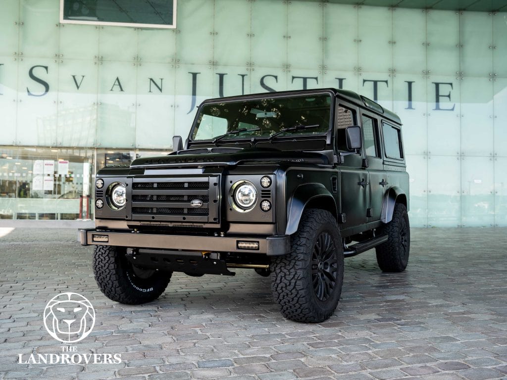 The Landrovers, Defender 110, Landrover