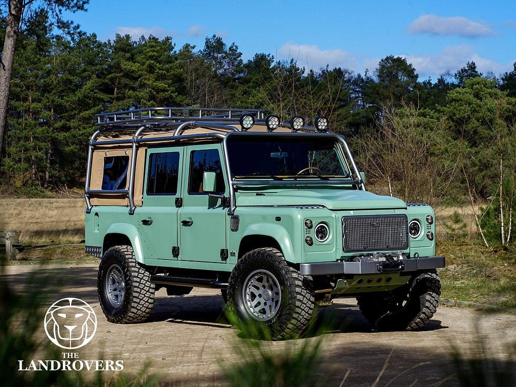 The Landrovers, Defender 110, Landrover