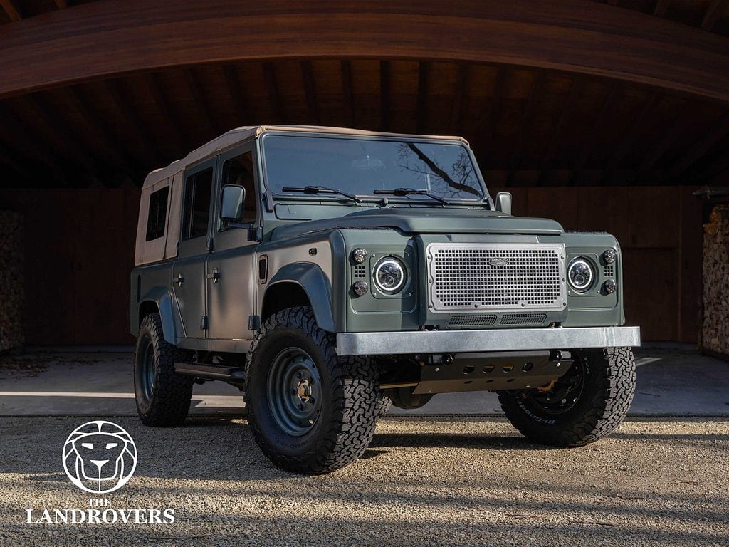 Custom Land Rover Defender restomod - Custom Land Rovers – Custom Land Rover Defenders - Custom Buildings