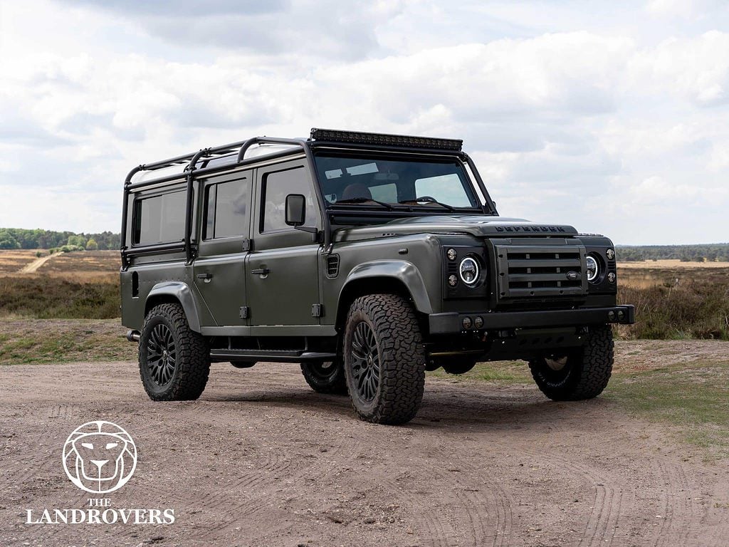 defender restomod - Custom defender - The Land Rovers - Custom Land Rover Defender – Custom Land Rovers - Custom Defenders