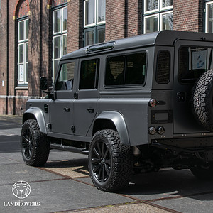 Custom Land Rover Defender