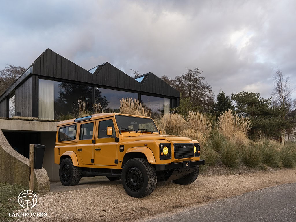 Custom Land Rover Defender