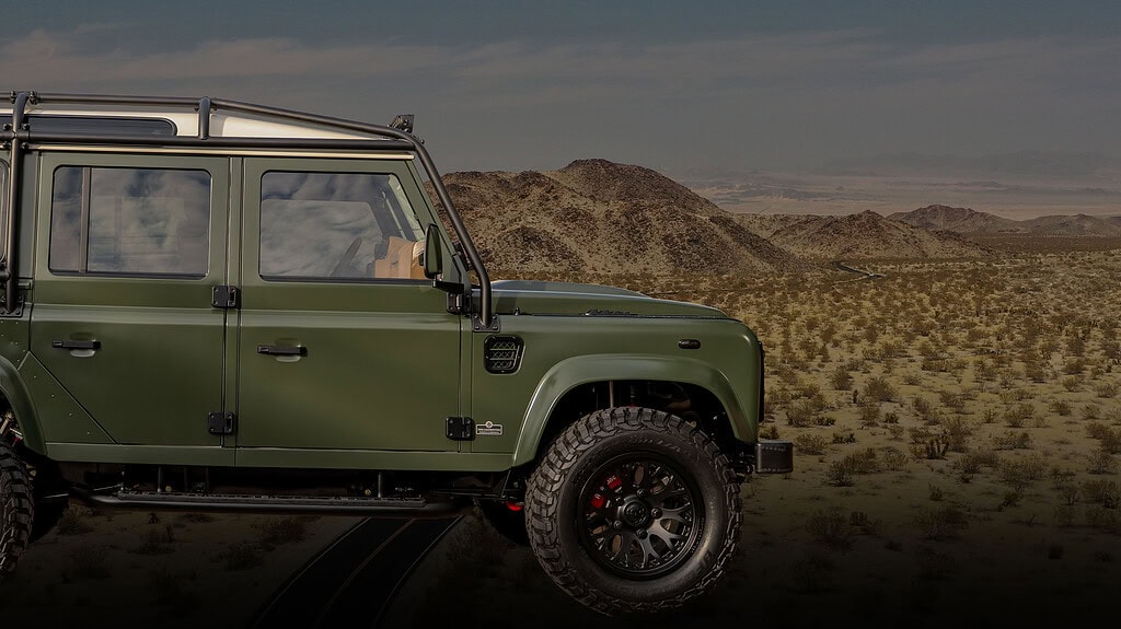 Header Banner Private Defender Viewing